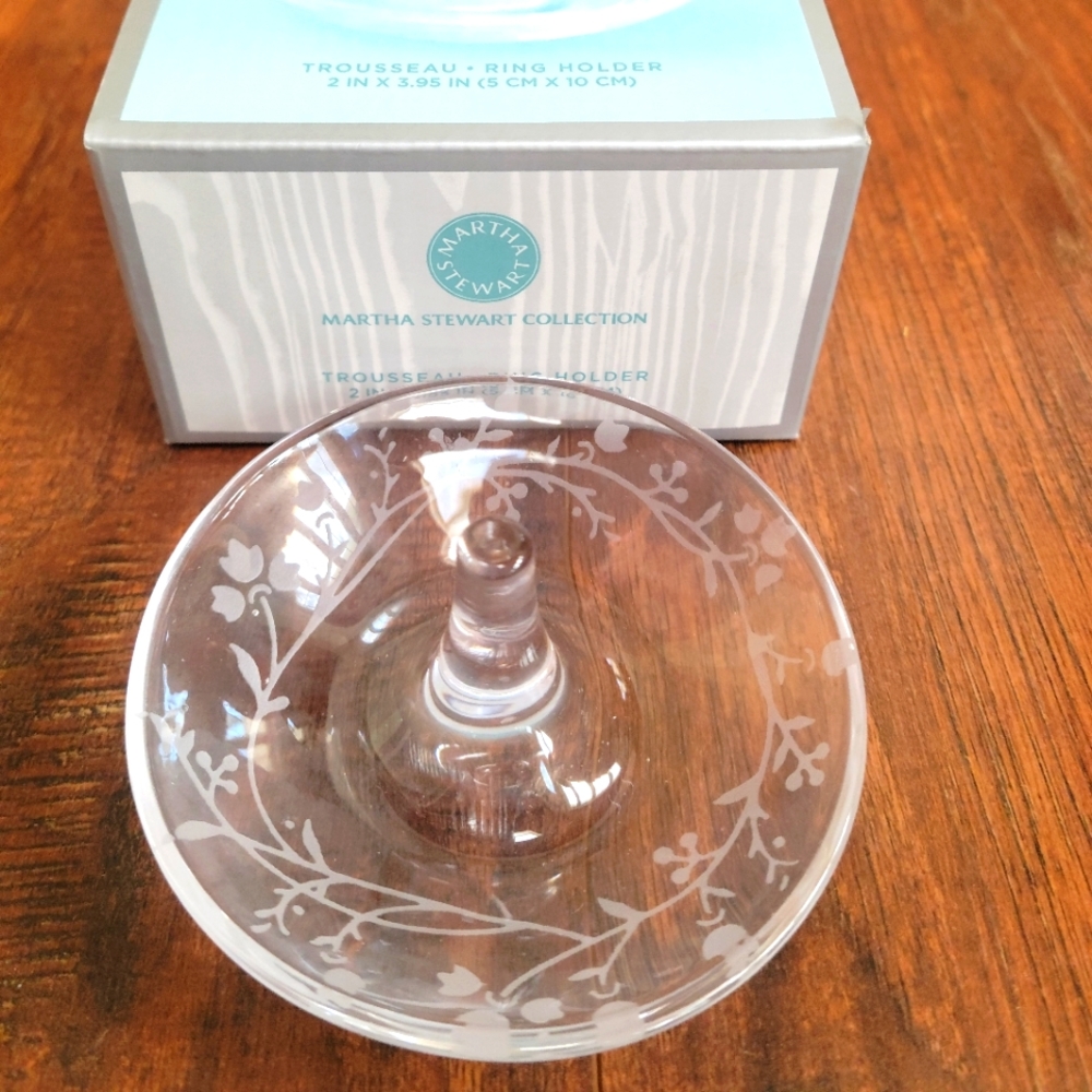 NIB Martha Stewart Collection Ring Holder